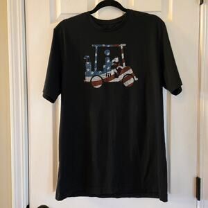 Travis Mathew Flag Flyer Black T-Shirt Golf Cart Stars And Stripes Size Large